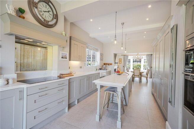Kitchen/Dining