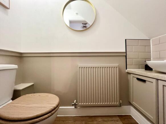2 bed Detached for sale Image 8