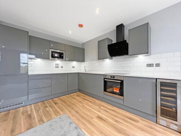 2 bed Apartment for sale Image 7