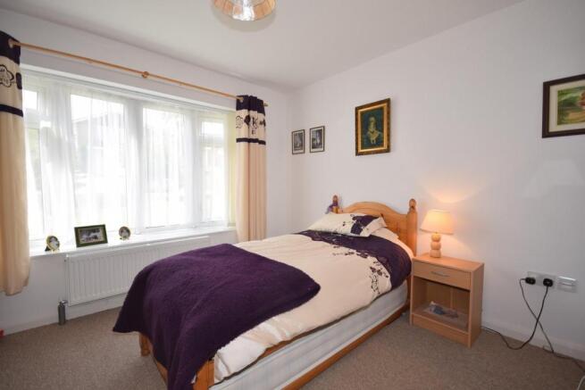 BED 2.jpg
