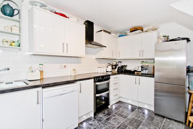 kitchen2.jpg