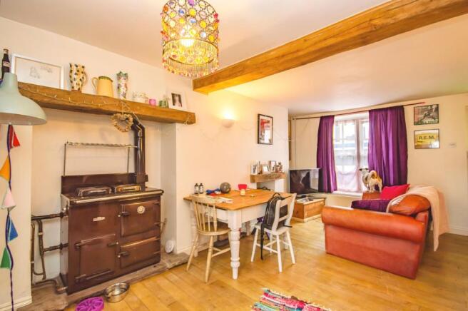 Lounge/Dining Room