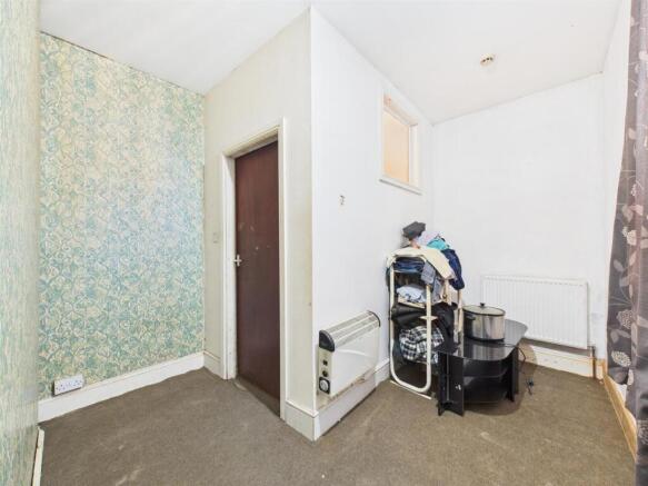 Bedroom: