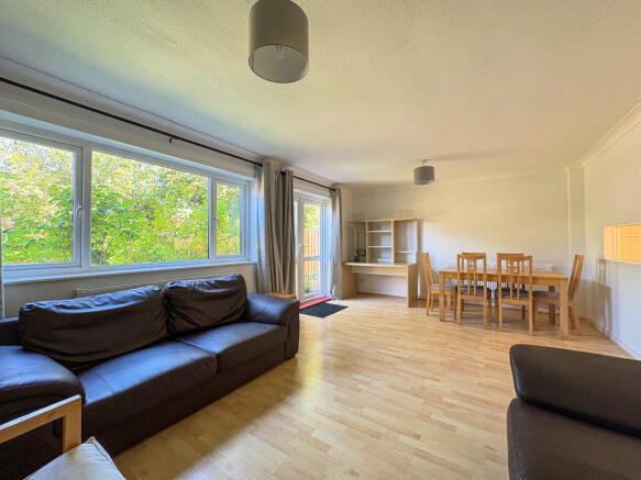 Lounge Diner (1)