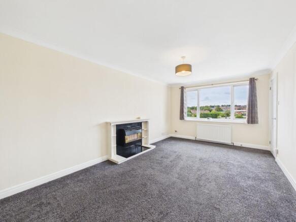 2 bed Semi-Detached Bungalow to rent Image 8
