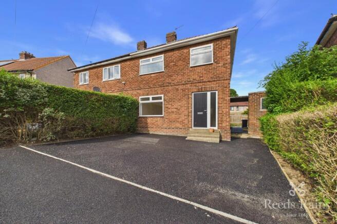 3-bed semi-detached on Bentley Avenue, Halifax, West Yorkshire, HX3, £180,000