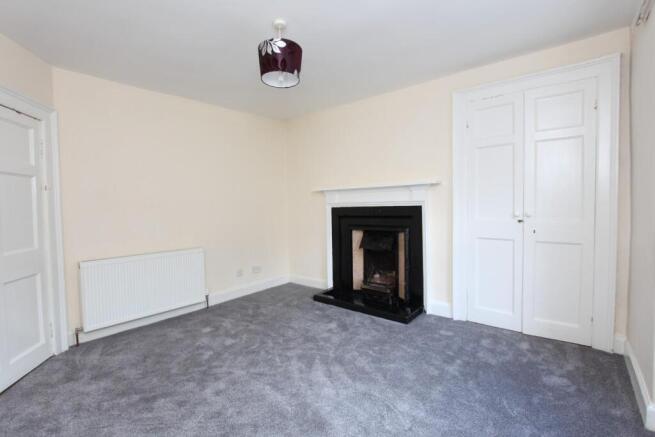 Living Room (2)