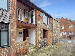 1, Castle Mews, George Street, Sandown PO36 8JB