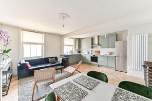 38, St George's Drive, London SW1V 4BP