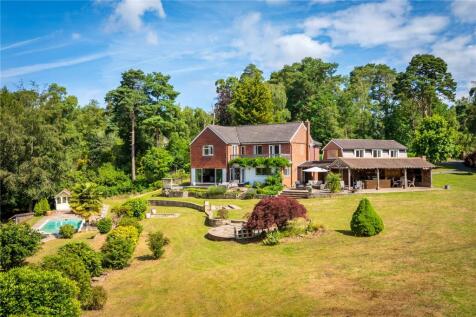 Compton Way, Farnham, Surrey, GU10