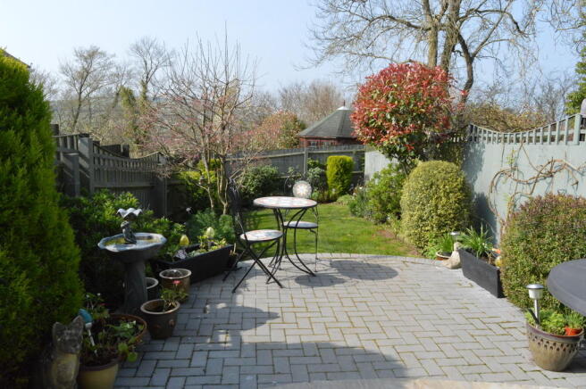 Photo 4