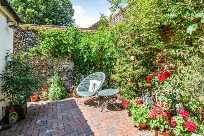 Courtyard Garden