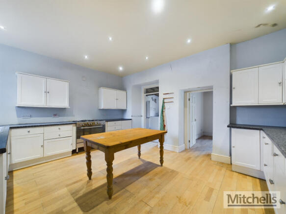 The Old Ale House, Bootle Station