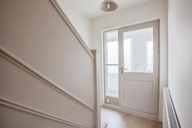 3 bed Semi-Detached for sale Image 6