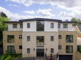 Flat 5 The Penthouse, Sandmoor View, Alwoodley Lane, Alwoodley, Leeds LS17 7DN