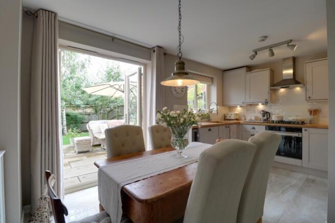 Kitchen Diner