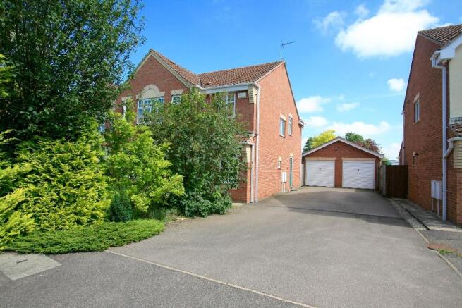 Driveway & Garages