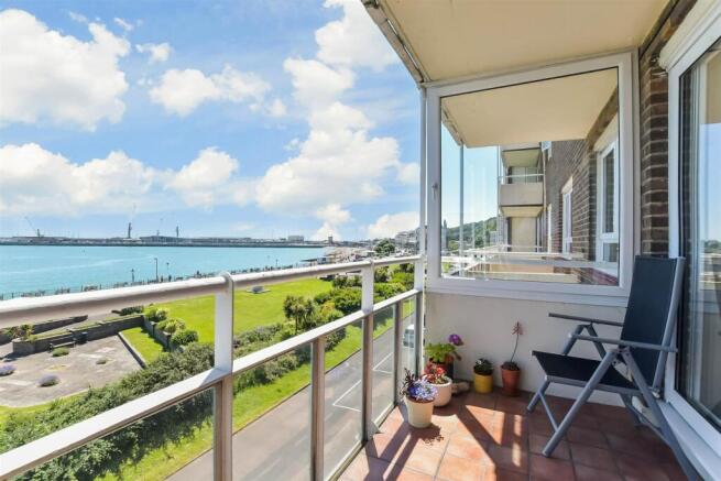 Balcony / Terrace