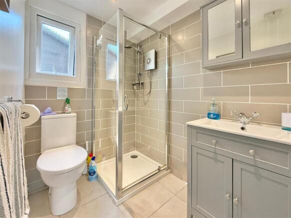Annex En Suite.JPG