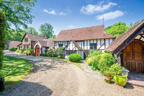 Red Lane, Oxted, RH8 0RT
