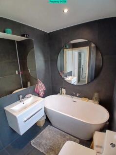 Falkirk Grove, Wigan, WN5 9XT