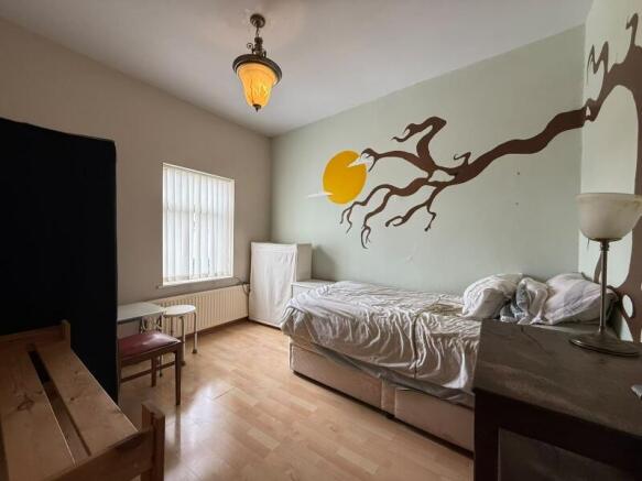 2 bed End of Terrace to rent Image 11