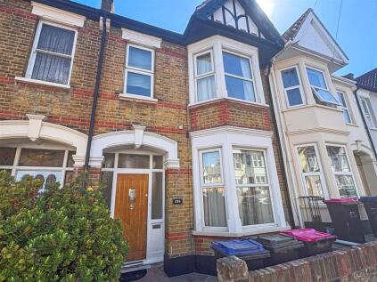 Brightwell avenue, Westcliff on sea