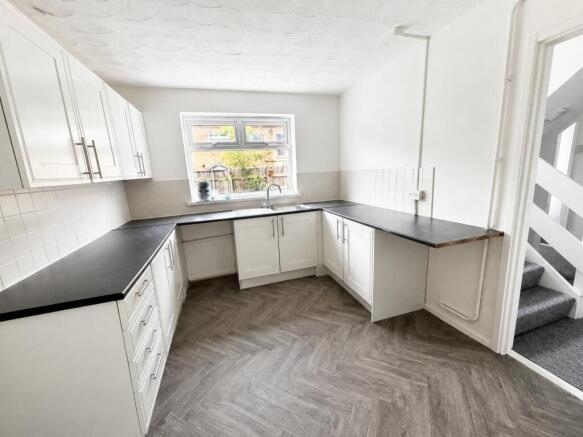 Pentland Close, SR8 photo 4