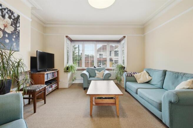Living room (2)