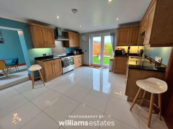 Kitchen/ Diner