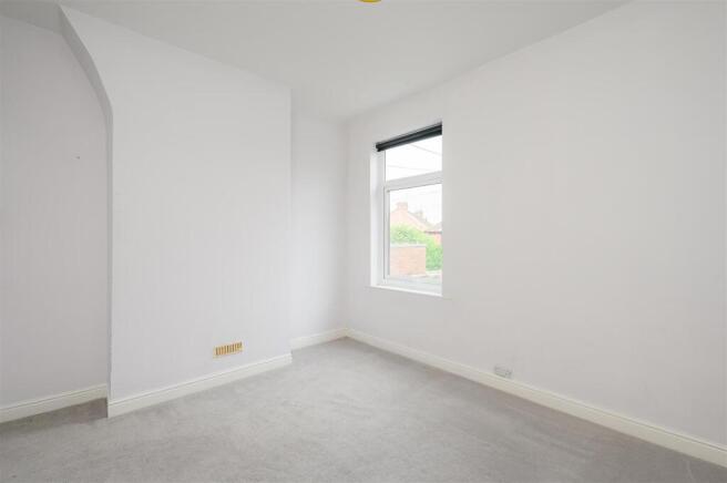 2 bed Terraced for sale Image 10