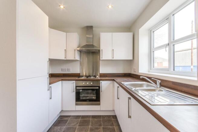 Kitchen / Dining Roo