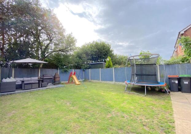 Enclosed Rear Garden