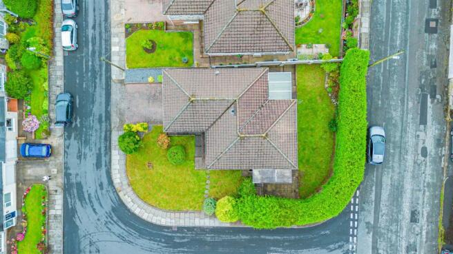 Orchard Close drone-3.jpg