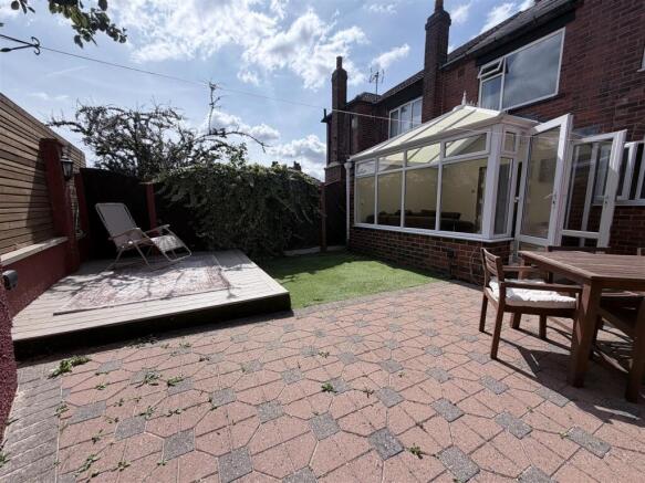 3 bed Semi-Detached for sale Image 7