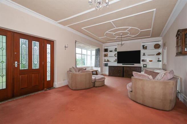 4 bed Detached for sale Image 12