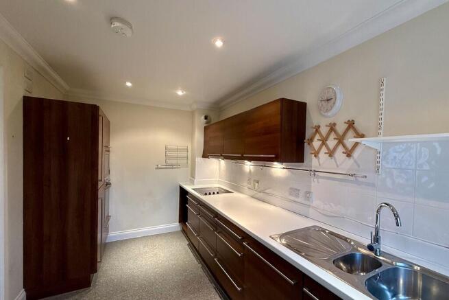 No.4 Abingdon, Richmond Northampton, Bridge Meadow Way, Grange Park, Northampton, NN4 5ED photo 4