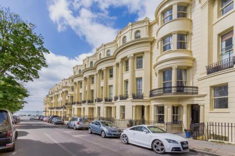 Brunswick Square, Hove, BN3