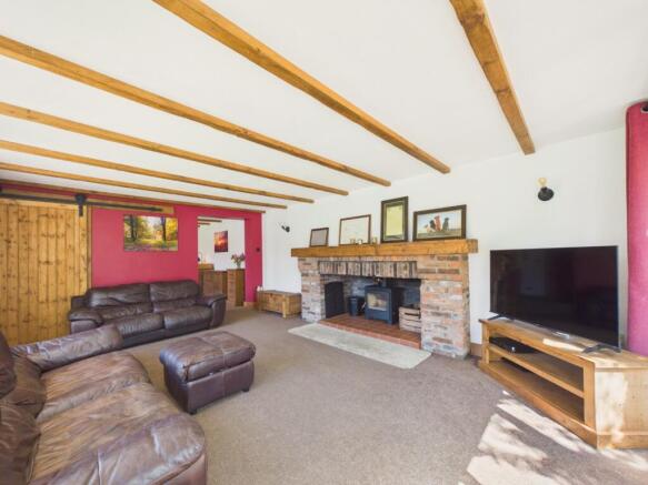 3 bed Detached for sale Image 8