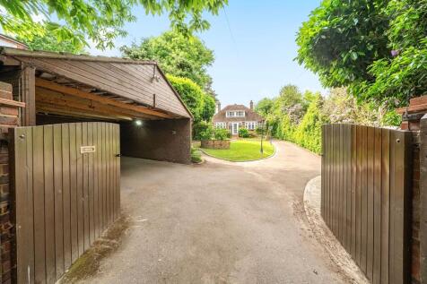 Copthorne Road, Crawley, RH10