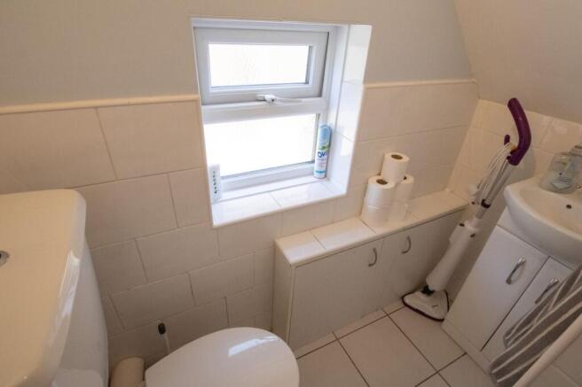3 bed Semi-Detached for sale Image 12