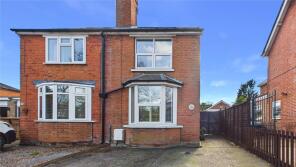 147, Guildford Road, Lightwater GU18 5RA