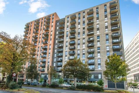 Victoria Avenue, SOUTHEND-ON-SEA, Essex, SS2