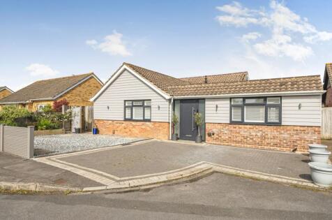 Yeomans Acre, Aldwick, PO21