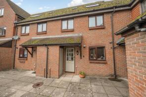 76, Bishopsgate Walk, Chichester PO19 6FQ