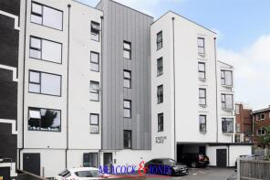 14, Station Place, Kings Road, Brentwood CM14 4EA