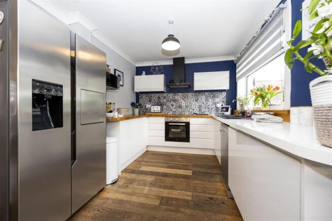 42_WESTERMAINS_AVE_KIRKINTILLOCH_015.JPG