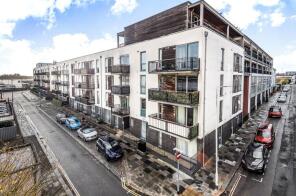 Flat 1, 27, George Place, Plymouth PL1 3FJ