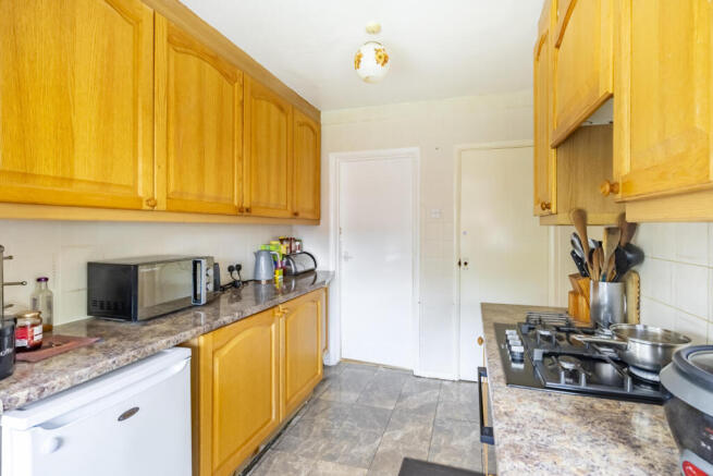 4 bed Semi-Detached for sale Image 7