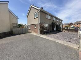 14, Meadway, Caldicot NP26 3SA
